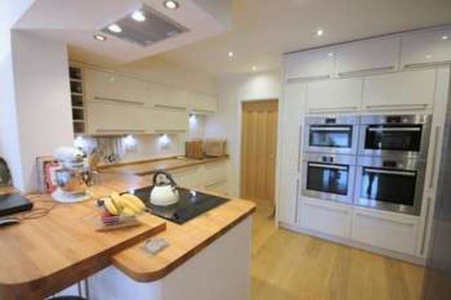  Image of 4 bedroom Detached house for sale in Yelverton Avenue Stafford ST17 at Yelverton Avenue  Stafford, ST17 0HE