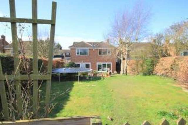  Image of 4 bedroom Detached house for sale in Yelverton Avenue Stafford ST17 at Yelverton Avenue  Stafford, ST17 0HE