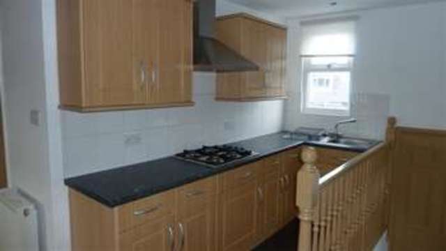  Image of 1 bedroom Studio flat to rent in Worcester Terrace Sunderland SR2 at Worcester Terrace Ashbrooke Sunderland, SR2 7AR