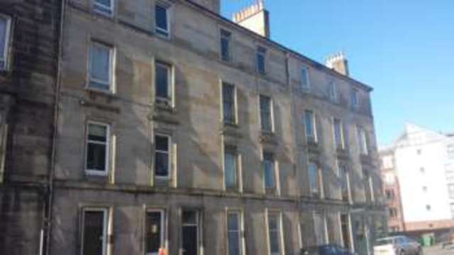  Image of 2 bedroom Flat for sale in Easter Road Edinburgh EH7 at Easter Road  Edinburgh, EH7 5QA