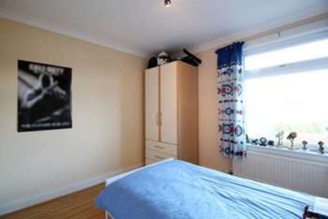  Image of 3 bedroom Terraced house for sale in Almond Street Grangemouth FK3 at Almond Street  Grangemouth, FK3 8PS