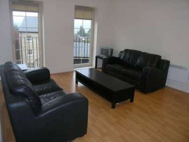  Image of 2 bedroom Flat to rent in Holywell Heights Sheffield S4 at 2 Holywell Heights  Sheffield, S4 8AG