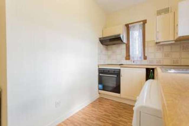  Image of 2 bedroom Flat for sale in Macdonald Crescent Clydebank G81 at Macdonald Crescent  Clydebank, G81 1DB