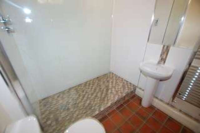  Image of 1 bedroom Flat to rent in Halkyn Road Hoole Chester CH2 at Hoole Chester Upton, CH2 3QD