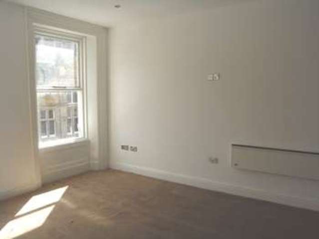  Image of 2 bedroom Apartment to rent in West Sunniside Sunderland SR1 at West Sunniside Flat 10 Sunderland, SR1 1BA