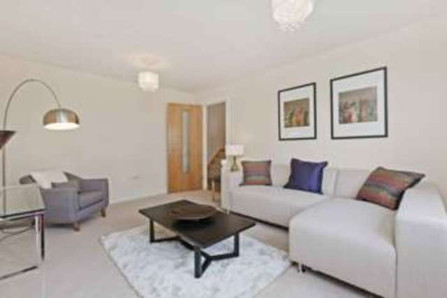  Image of 4 bedroom Detached house for sale in Catelbock Close Kirkliston EH29 at Catelbock Close  Kirkliston, EH29 9FF