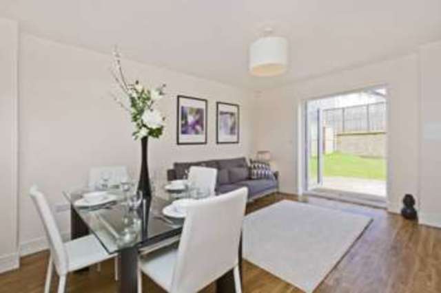  Image of 4 bedroom Detached house for sale in Catelbock Close Kirkliston EH29 at Catelbock Close  Kirkliston, EH29 9FF