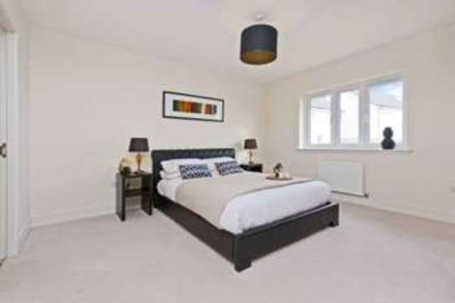  Image of 4 bedroom Detached house for sale in Catelbock Close Kirkliston EH29 at Catelbock Close  Kirkliston, EH29 9FF