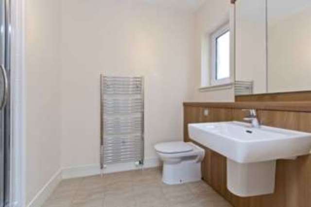 Image of 4 bedroom Detached house for sale in Catelbock Close Kirkliston EH29 at Catelbock Close  Kirkliston, EH29 9FF