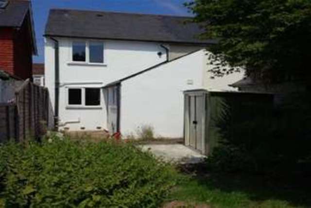  Image of 2 bedroom Detached house to rent in Earlsworth Road Willesborough Ashford TN24 at Ashford, TN24 0DW