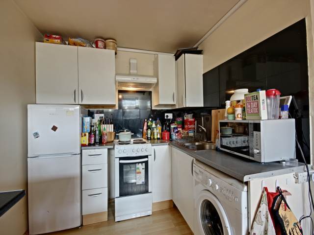  Image of 1 bedroom Flat to rent in Abbots Park St. Albans AL1 at St Albans Hertfordshire St Albans, AL1 1TW