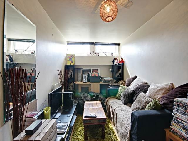  Image of 1 bedroom Flat to rent in Abbots Park St. Albans AL1 at St Albans Hertfordshire St Albans, AL1 1TW