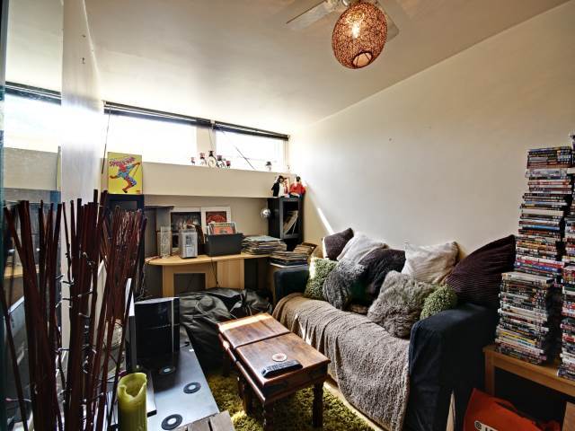  Image of 1 bedroom Flat to rent in Abbots Park St. Albans AL1 at St Albans Hertfordshire St Albans, AL1 1TW