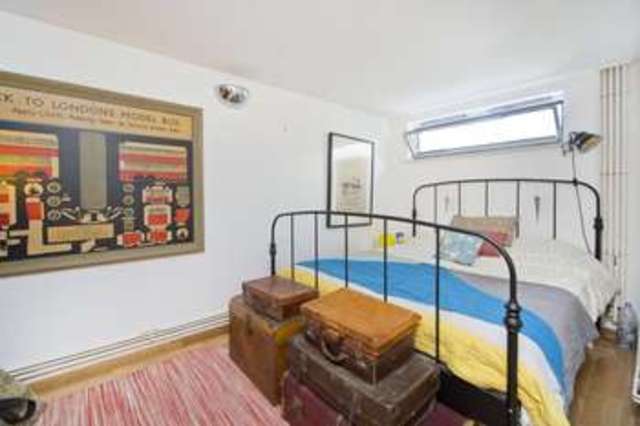  Image of 2 bedroom Flat to rent in Arbutus Street London E8 at Kingsland Road London Dalston, E8 4DT