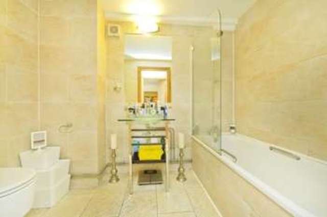  Image of 2 bedroom Flat to rent in Arbutus Street London E8 at Kingsland Road London Dalston, E8 4DT