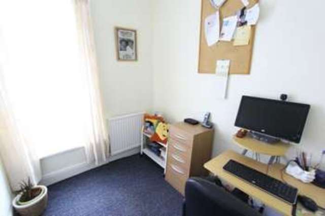  Image of 4 bedroom Terraced house for sale in Alliance Avenue Hull HU3 at Alliance Avenue  Hull, HU3 6QU