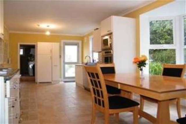  Image of 1 bedroom Detached house to rent in Alma Road Plymouth PL3 at Plymouth, PL3 4HD