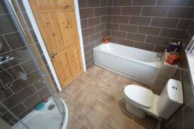  Image of 3 bedroom Detached house for sale in Alverthorpe Road Wakefield WF2 at Wakefield West Yorkshire, WF2 9PY
