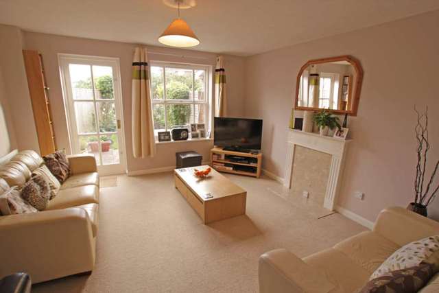  Image of 2 bedroom Terraced house to rent in Ancholme Close Didcot OX11 at Ancholme Close  Didcot, OX11 7TW