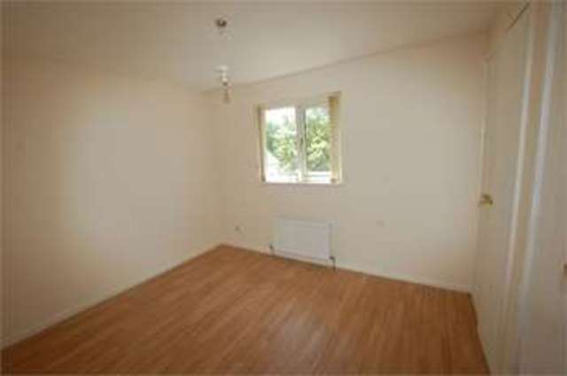  Image of 2 bedroom Semi-Detached house to rent in Apple Tree Grove Great Sutton Ellesmere Port CH66 at Great Sutton Ellesmere Port Great Sutton, CH66 2XF