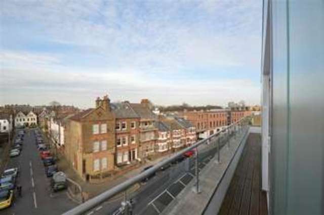  Image of 1 bedroom Apartment for sale in Archway Mews London SW15 at East Putney, SW15 2PE