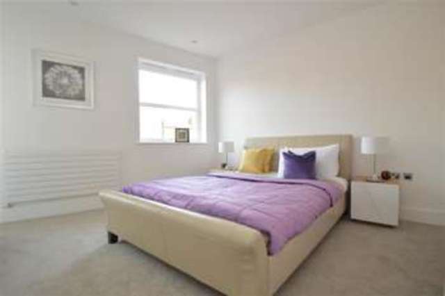  Image of 2 bedroom Apartment for sale in Archway Mews London SW15 at East Putney, SW15 2PE