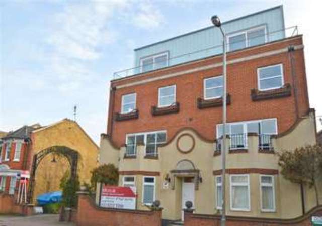  Image of 2 bedroom Apartment for sale in Archway Mews London SW15 at East Putney, SW15 2PE