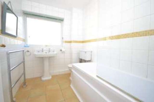  Image of 4 bedroom Semi-Detached house to rent in Ardmore Lane Buckhurst Hill IG9 at Ardmore Road  Buckhurst Hill, IG9 5SB