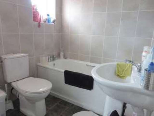  Image of 3 bedroom Detached house for sale in Arrow Crescent Alcester B49 at Arrow Crescent  Alcester, B49 6BE