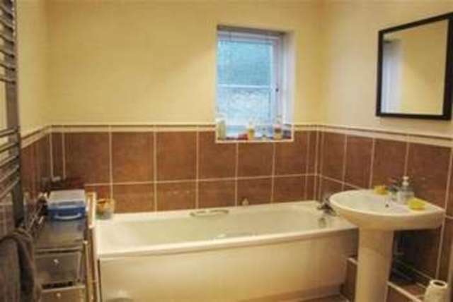  Image of 2 bedroom Flat to rent in St. Georges Close Allestree Derby DE22 at Derby, DE22 1JZ