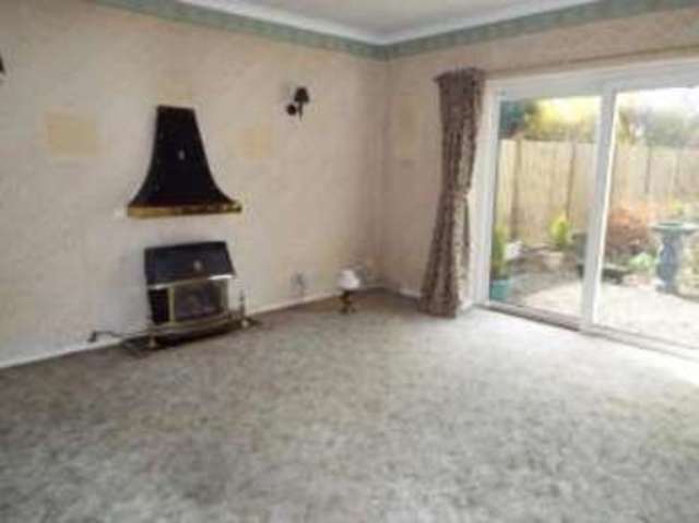  Image of 2 bedroom Bungalow for sale in Avenue Road Queniborough Leicester LE7 at Queniborough Leicester Queniborough, LE7 3FB