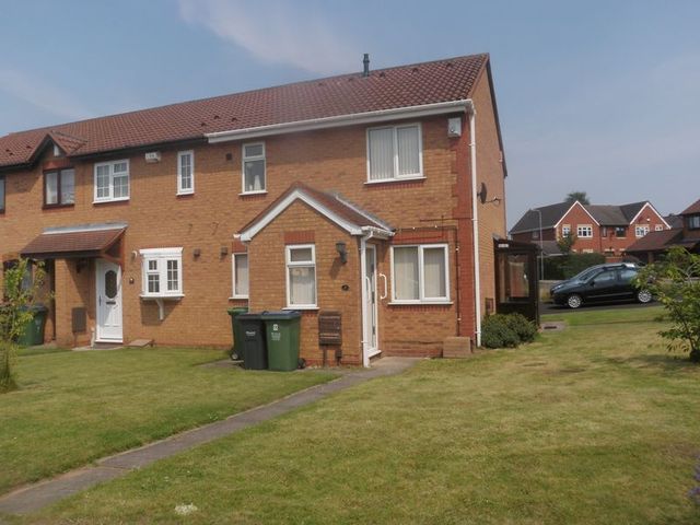  Image of 1 bedroom Terraced house to rent in Avern Close Tipton DY4 at Avern Close  Tipton, DY4 7ND