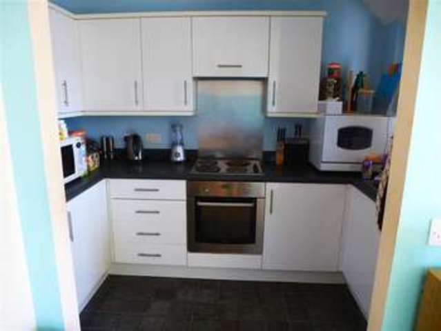  Image of 2 bedroom Apartment for sale in Aylward Street Portsmouth PO1 at Portsmouth Hampshire Portsmouth, PO1 3FG