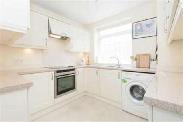  Image of 2 bedroom Property to rent in The Drive Hove BN3 at Baltimore Court Hove Hove, BN3 3PR