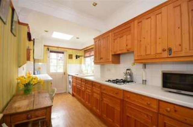  Image of 3 bedroom Terraced house for sale in Baring Road Addiscombe Croydon CR0 at Shirley Park Addiscombe Croydon, CR0 7DD