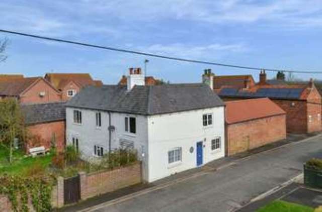  Image of 5 bedroom Detached house for sale in New Causeway Barkestone Nottingham NG13 at New Causeway Barkestone Nottingham, NG13 0HA