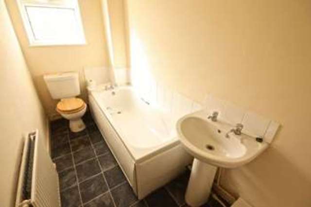  Image of 2 bedroom Terraced house to rent in Barningham Street Darlington DL3 at Barningham Street  Darlington, DL3 6NT