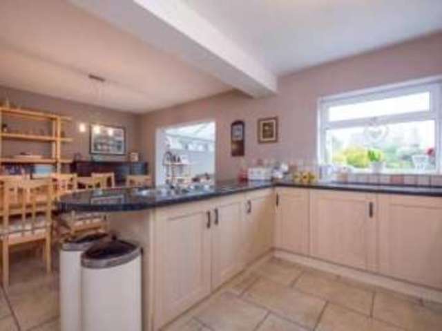  Image of 5 bedroom Detached house for sale in Barratt Lane Attenborough Beeston Nottingham NG9 at Attenborough Beeston Attenborough, NG9 6AF