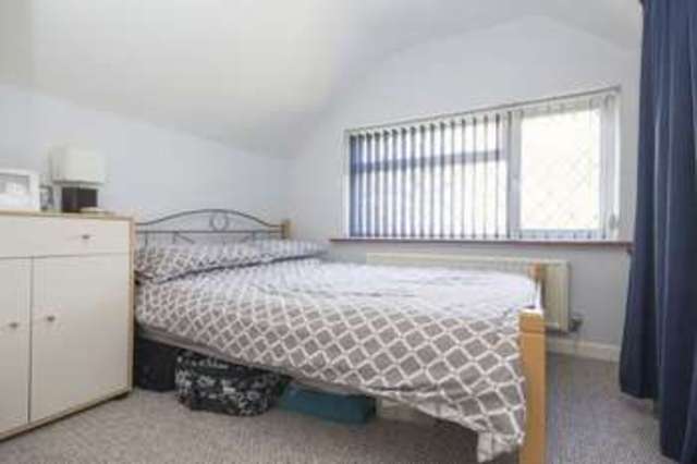  Image of 3 bedroom Detached house for sale in Oakfield Road Bartley Southampton SO40 at Oakfield Road Bartley Southampton, SO40 2LQ