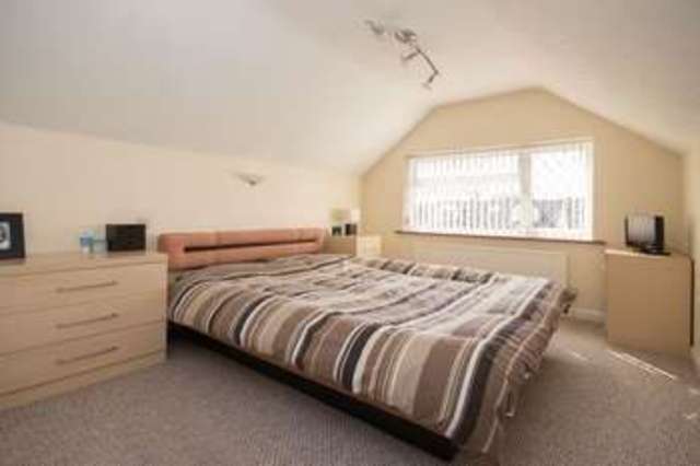  Image of 3 bedroom Detached house for sale in Oakfield Road Bartley Southampton SO40 at Oakfield Road Bartley Southampton, SO40 2LQ