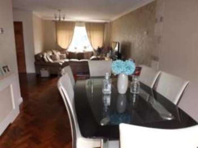  Image of 3 bedroom Detached house for sale in Suffolk Drive Laindon Basildon SS15 at Basildon Essex Laindon, SS15 6QG