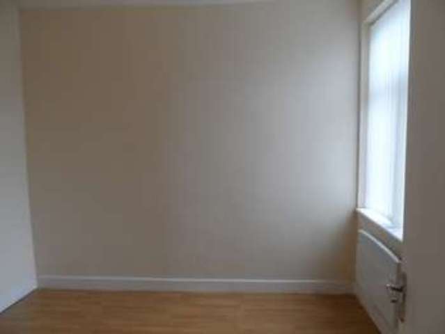  Image of 1 bedroom Flat to rent in Bearwood Road Bearwood Smethwick B66 at Bearwood Road  Bearwood, B66 4HA