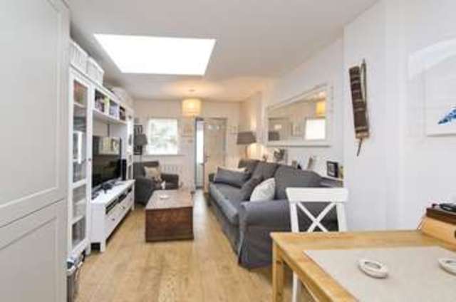  Image of 2 bedroom Detached house to rent in Beauchamp Terrace London SW15 at Beauchamp Terrace  London, SW15 1BW