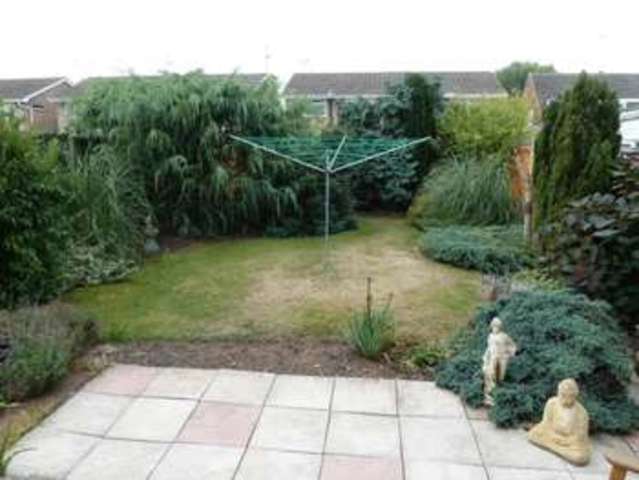  Image of 3 bedroom Semi-Detached house to rent in Beechfield Drive Kidderminster DY11 at Beechfield Drive  Kidderminster, DY11 5HL