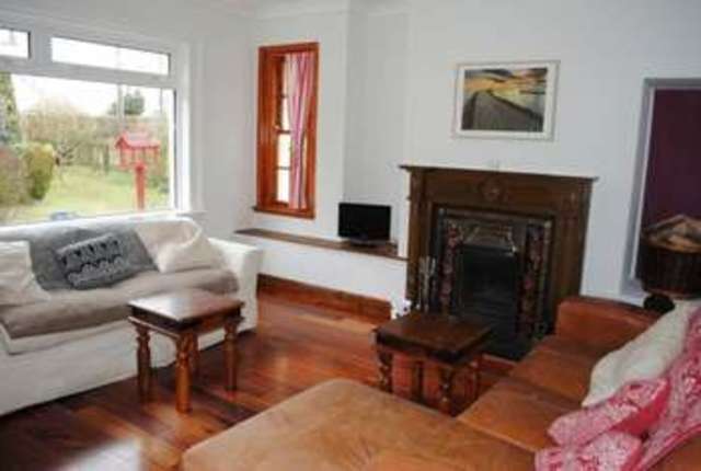  Image of 2 bedroom Cottage for sale in Biggar ML12 at 5 Greenshields  Biggar, ML12 6RB