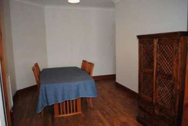  Image of 2 bedroom Cottage for sale in Biggar ML12 at 5 Greenshields  Biggar, ML12 6RB