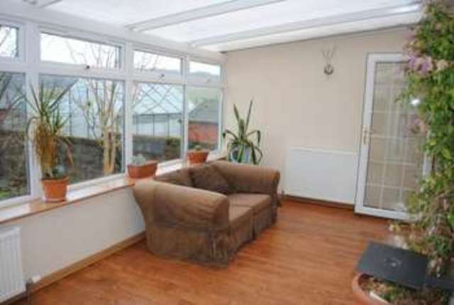  Image of 2 bedroom Cottage for sale in Biggar ML12 at 5 Greenshields  Biggar, ML12 6RB