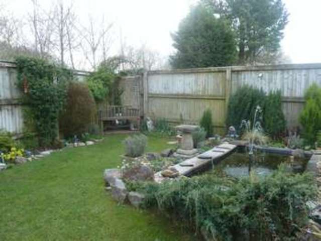  Image of 3 bedroom Detached house for sale in Belmont Close Kingsteignton Newton Abbot TQ12 at Belmont Close Kingsteignton Newton Abbot, TQ12 3TT