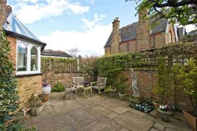  Image of 2 bedroom End of Terrace for sale in Belvedere Square London SW19 at London  Wimbledon, SW19 5DJ