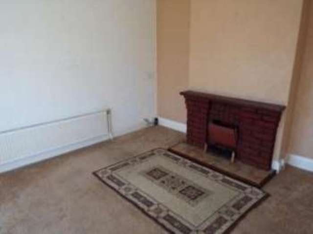  Image of 2 bedroom Bungalow for sale in Tyrrell Road Benfleet SS7 at Benfleet Essex South Benfleet, SS7 5DQ